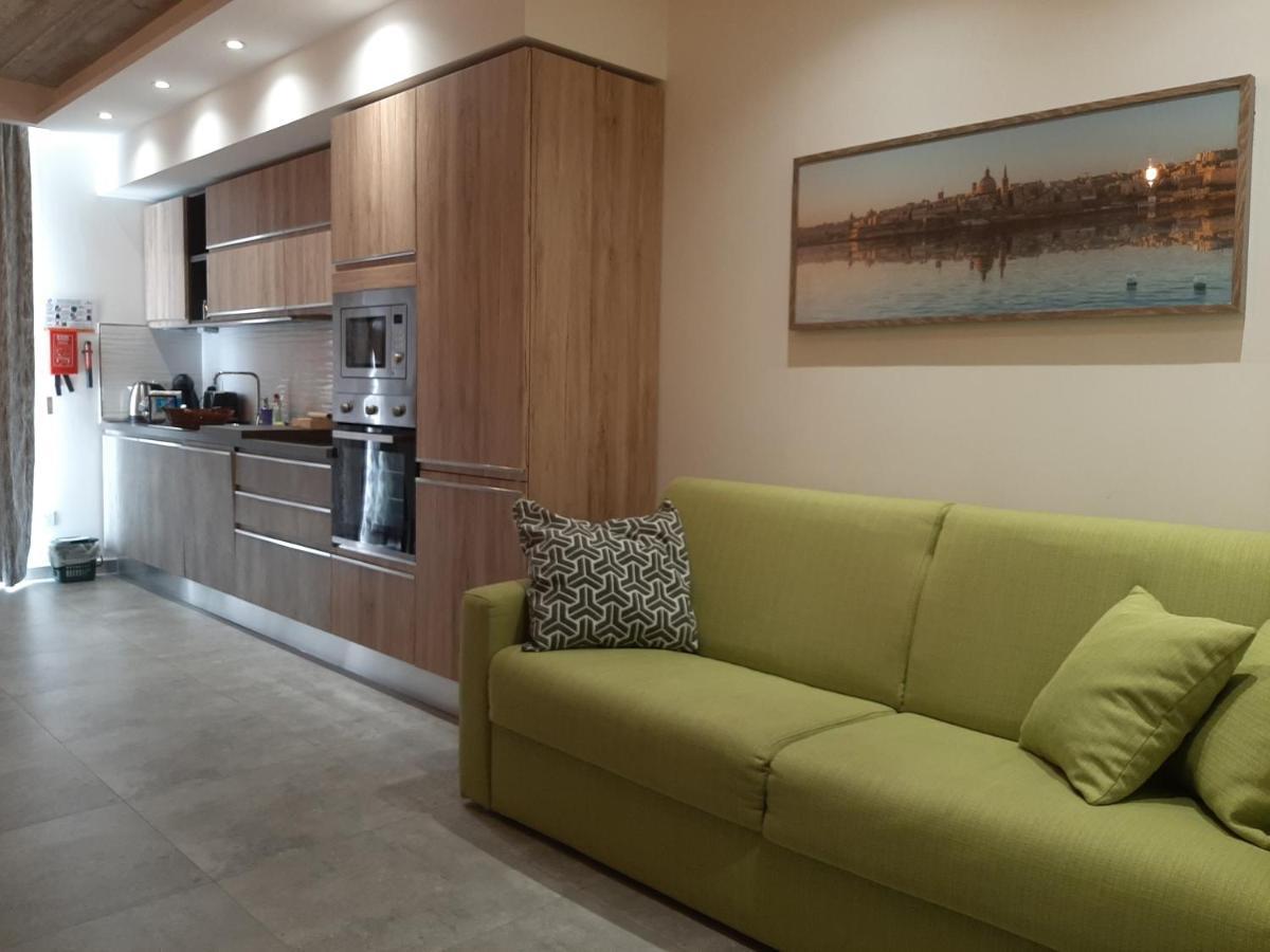 Qliving Central New Apartments Gzira Sliema Promenade Екстериор снимка